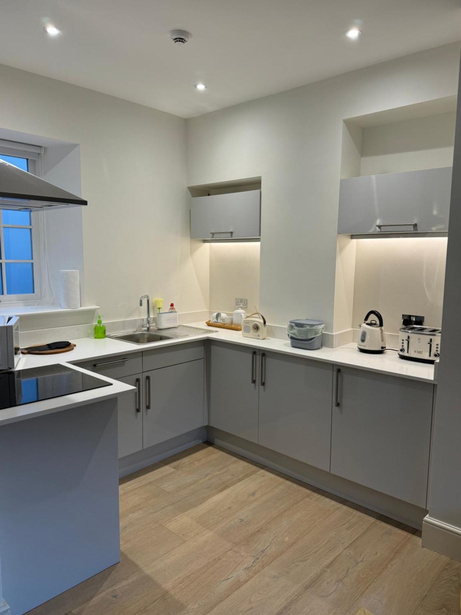 Town Centre Apartment เคนดัล ภายนอก รูปภาพ